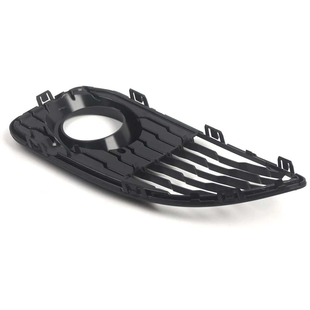 Решетка рамки противотуманной фары переднего бампера для BMW серии 1 F20 F21 LCI 2015-2019