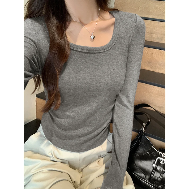 Женская приталенная футболка с квадратным вырезом длинным рукавом и