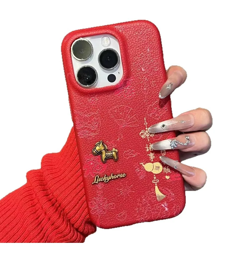 Чехол для iPhone 1716 Pro Max с 3D-изображением золотой лошади и кожаным узором, все в порядке, все под контролем. (art.: 3920db9813f34) - 3920db9813f34