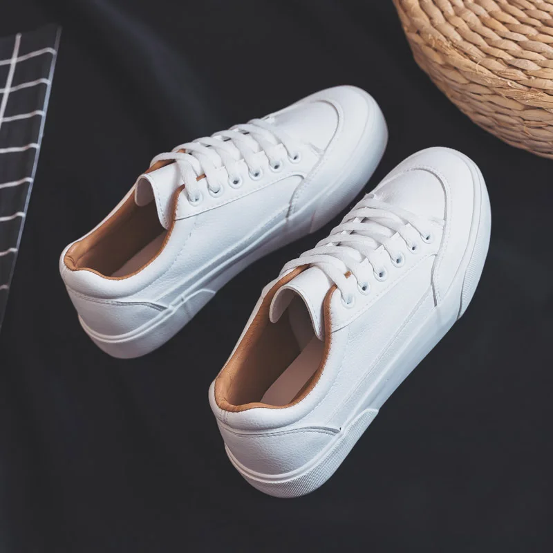 

2022 Casual Sneakers Women Flat Shoes White Shoes Ladies Trainers Breathable Footwear Zapatos De Mujer Soft Leather Sneaker