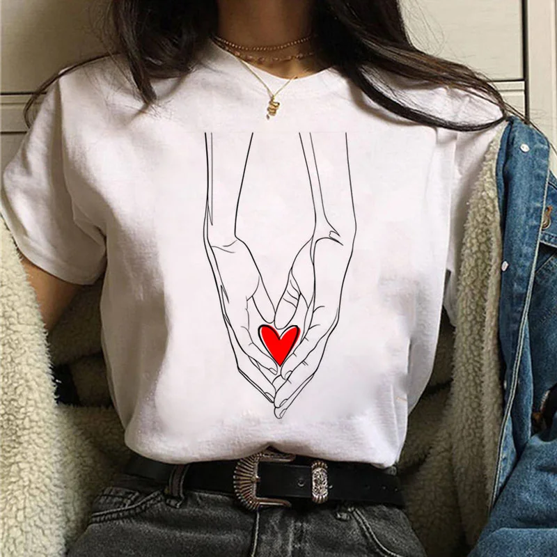 

Hands with Red Heart Print T-shirt Fashion Women T Shirt Female Short Sleeve Tops Harajuku T-shirt Cute Graphic Tee Shirts Tops