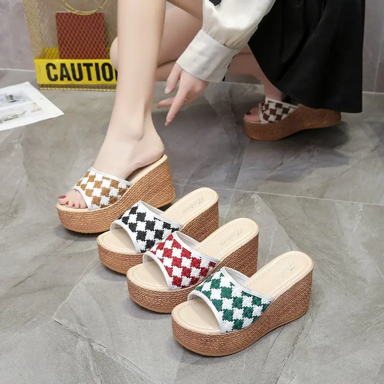 Женские босоножки на танкетке повседневные сандалии платформе и высоком каблуке