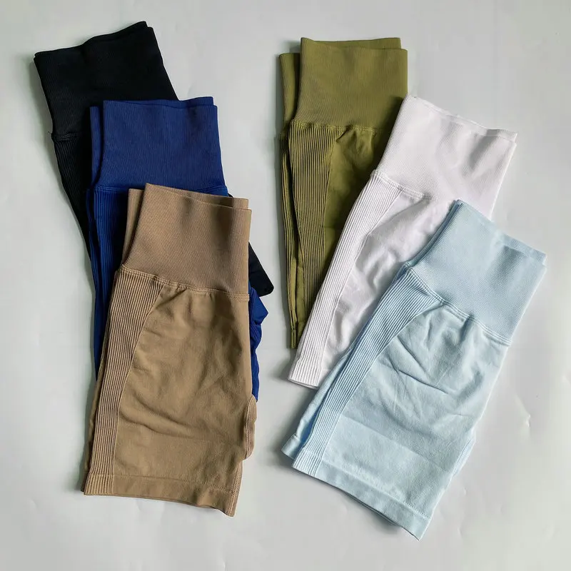 Шорты женские бесшовные с эффектом пуш-ап и высокой талией |