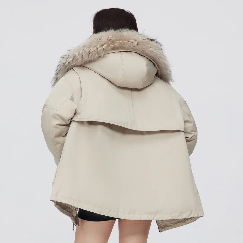 Женская зимняя пуховая куртка BOSIDENG