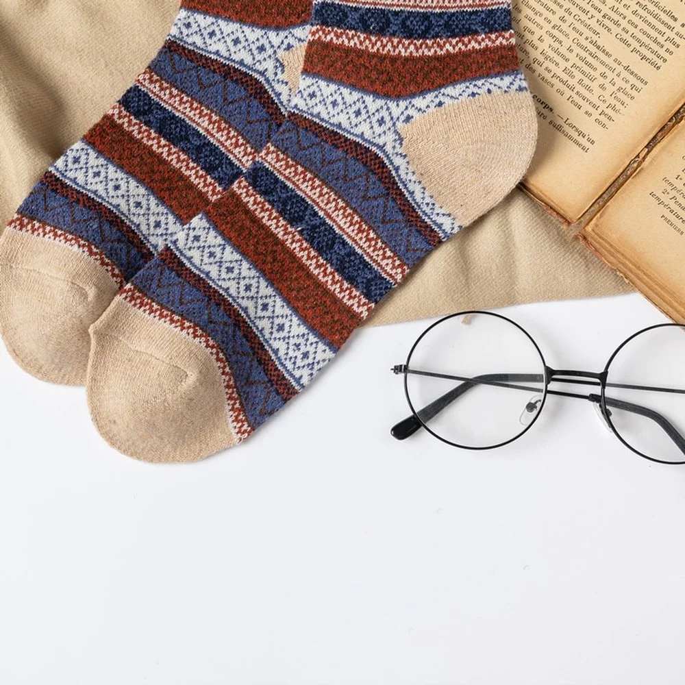 2022 New Winter Coffee Color Striped Rabbit Wool Socks for Women Cute Fashion Thickened Warm Ethnic Style Women Socks