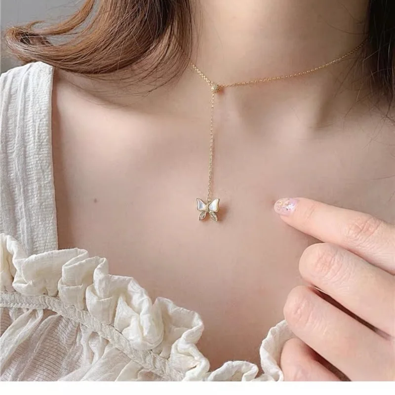 

Women's Jewelry Trendy Butterfly Pendant Necklace Fashion Simple Long Tassel Choker Necklace Ladies Sexy Clavicle Chain Gifts