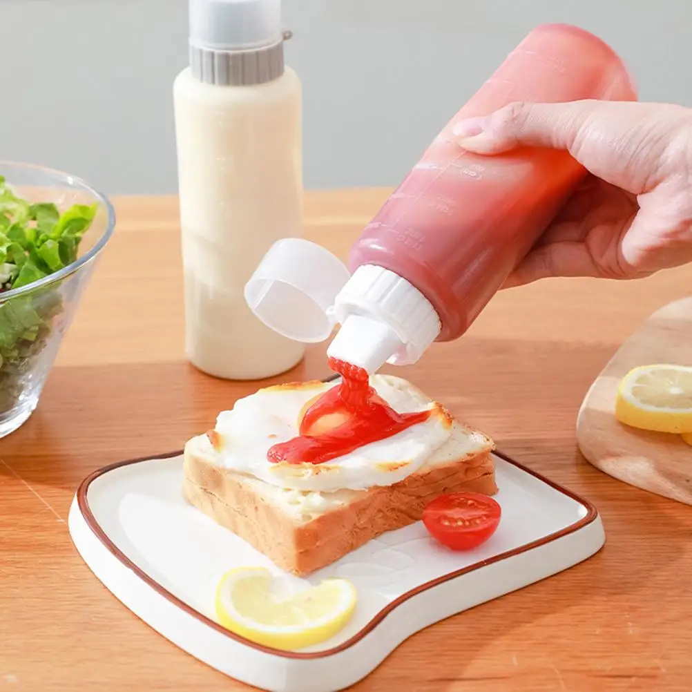 

4 Pcs Plastic Sauce Bottle With Scale Kitchen Seasoning Bottle With Leak-Proof Cap Kitchen Gadget