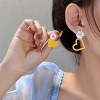s925 silver needle daisy earrings south korea 2022 new sweet yellow heart asymmetrical stud earrings