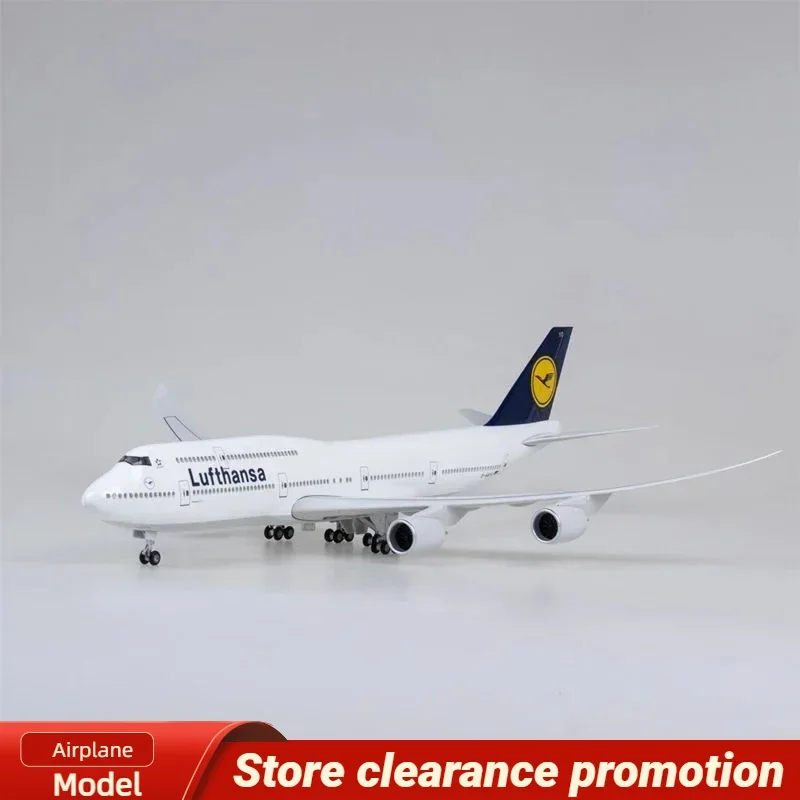 1/150 Airlines 747 Модель самолета B747 Люффханса Игрушечный светильник и шасси колеса