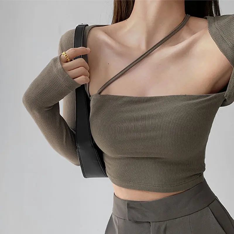 

ZCSMLL Fake Two-piece Square Neck Solid Color Diagonal Shoulder Straps Suspenders Long Sleeved T-shirt for Women New In