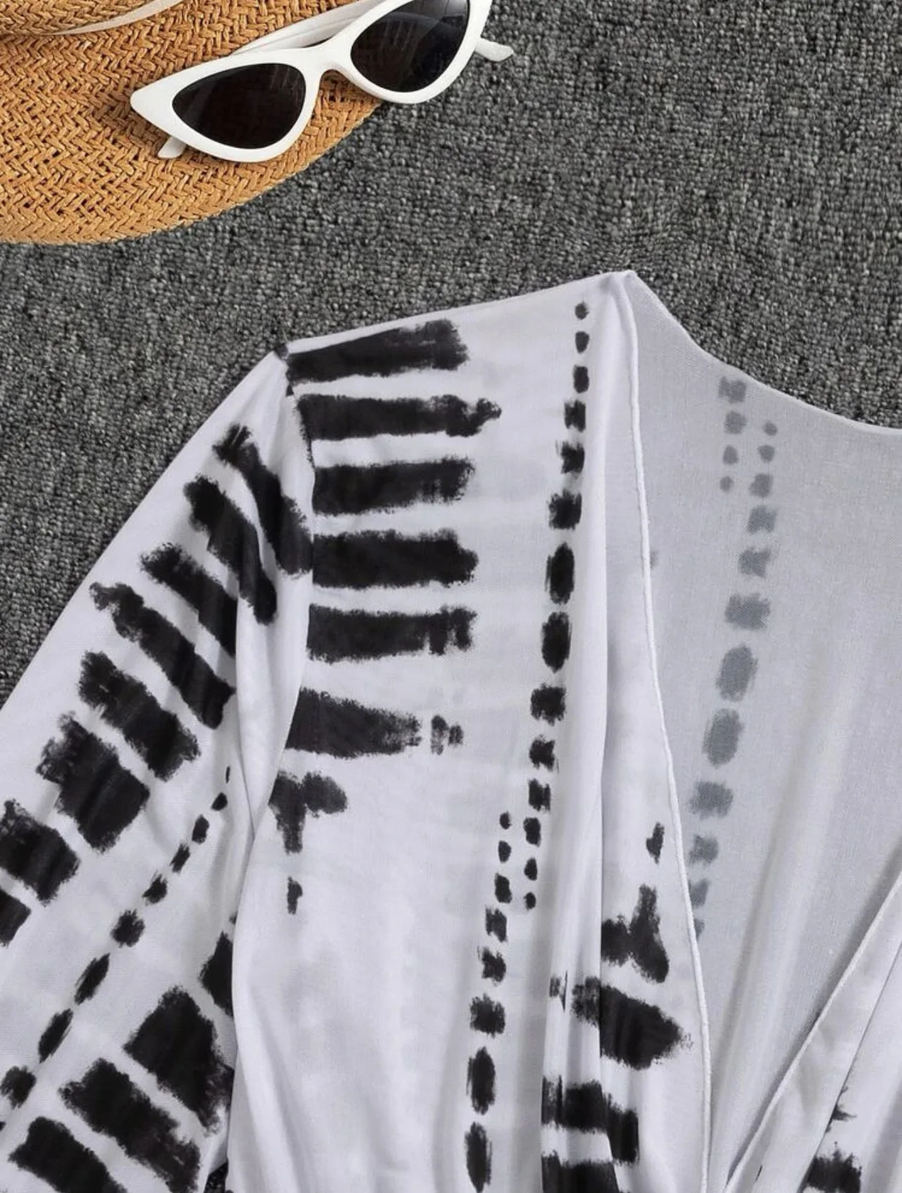 Рисунок 4 - Сексуальный треугольный комплект