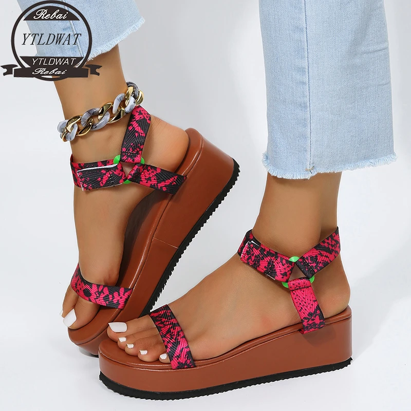 

New Women's Shoes 2022 Summer Thick Sole Heightened Ladies Sandals Color Matching Plus Size Designer