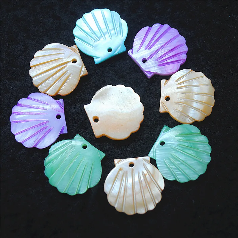 

10PCS Mixed Colors Shell Pendants Mother Of Pearl For Fashion Jewelry Designs Jewelry Accessories 20X20MM Free Shippings