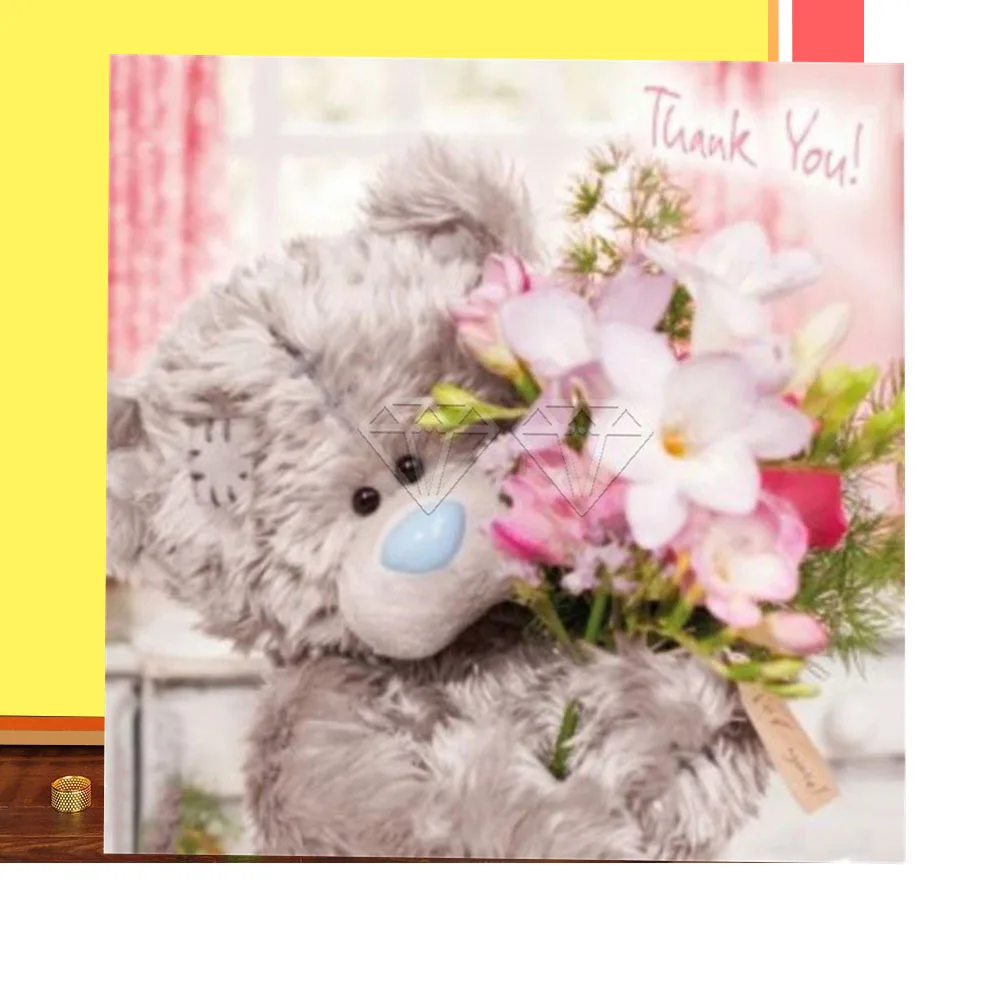 Мишка с цветами. Мишка Тедди с цветами. Мишка Тедди с цветком. С днем рождения мишка.