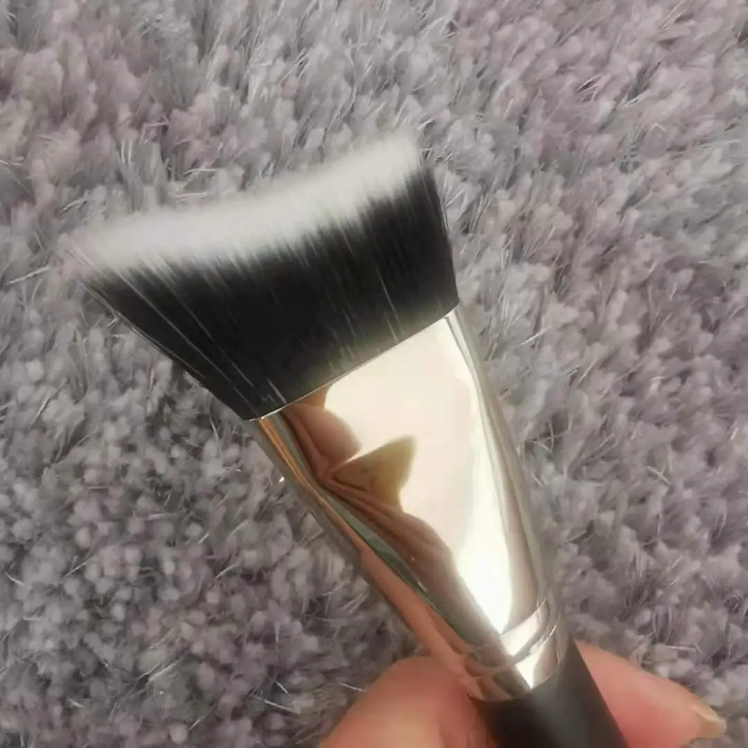 Полупостоянная кисть для контуринга лица C164 цвет в ассортименте