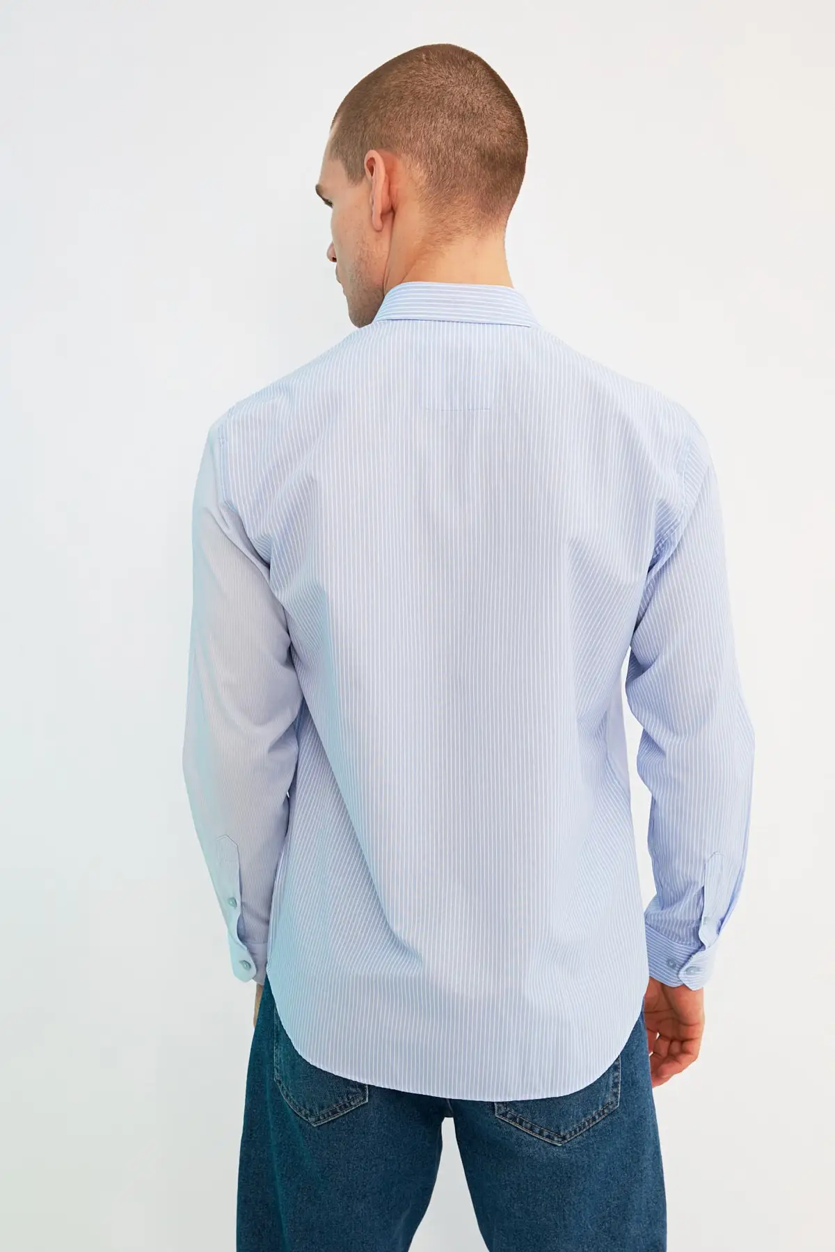 

Trendyol Men 'S Regular Fit Shirt Collar Printed Shirt TMNSS21GO0899