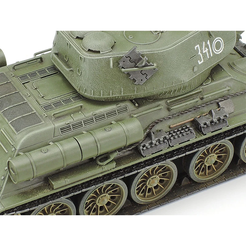 Модель советского стандарта 1/48 Tank 32599/средний танк |