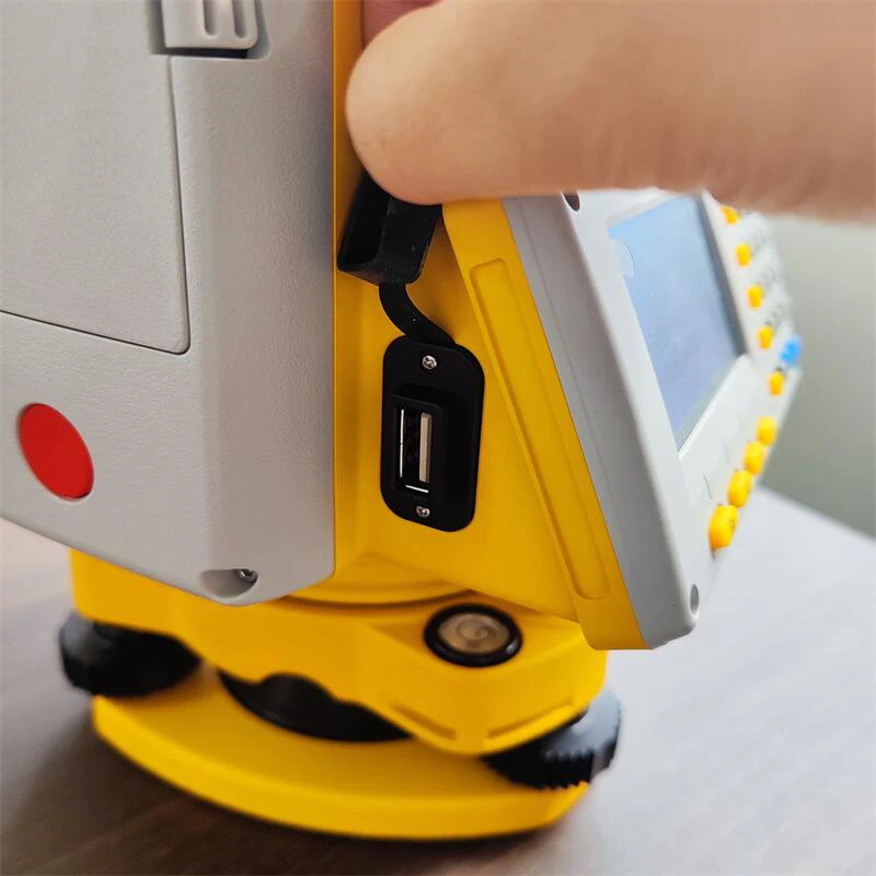 Многоязычная полная станция без отражателя R1000 точность 2 ''Southy Nts 332R10