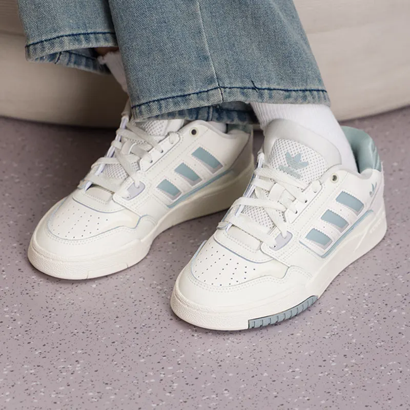Фото Кроссовки Adidas KJ1116 женские ретро на платформе, кремово-серые с синим, с мягкой тканевой стелькой, износостойкой резиновой подошвой, для повседневной ходьбы №1