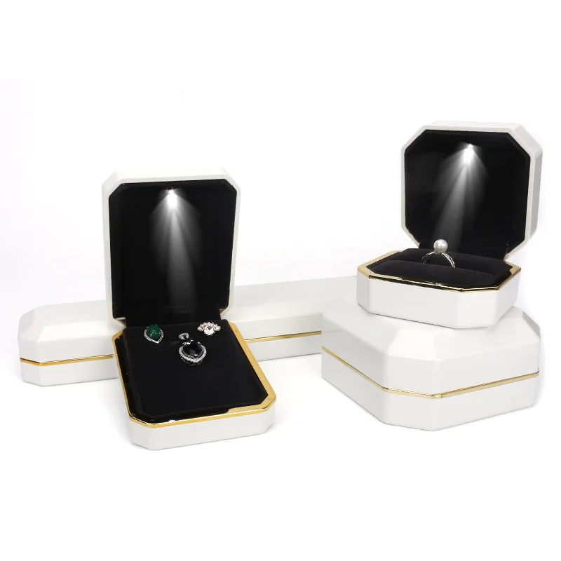 Large LED Light Jewellery Set Box Plastic Pearl Earring Necklace Jewelry Gift Storage Case with Lacquer Finish