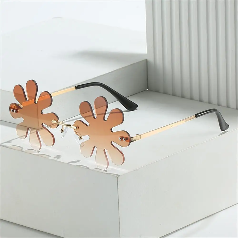 

Funny Rimless Party Favor Flower Lens Snowflakes Sunnies Photo Glasses Fashion Sun Glasses Flower Shape Sunglasses