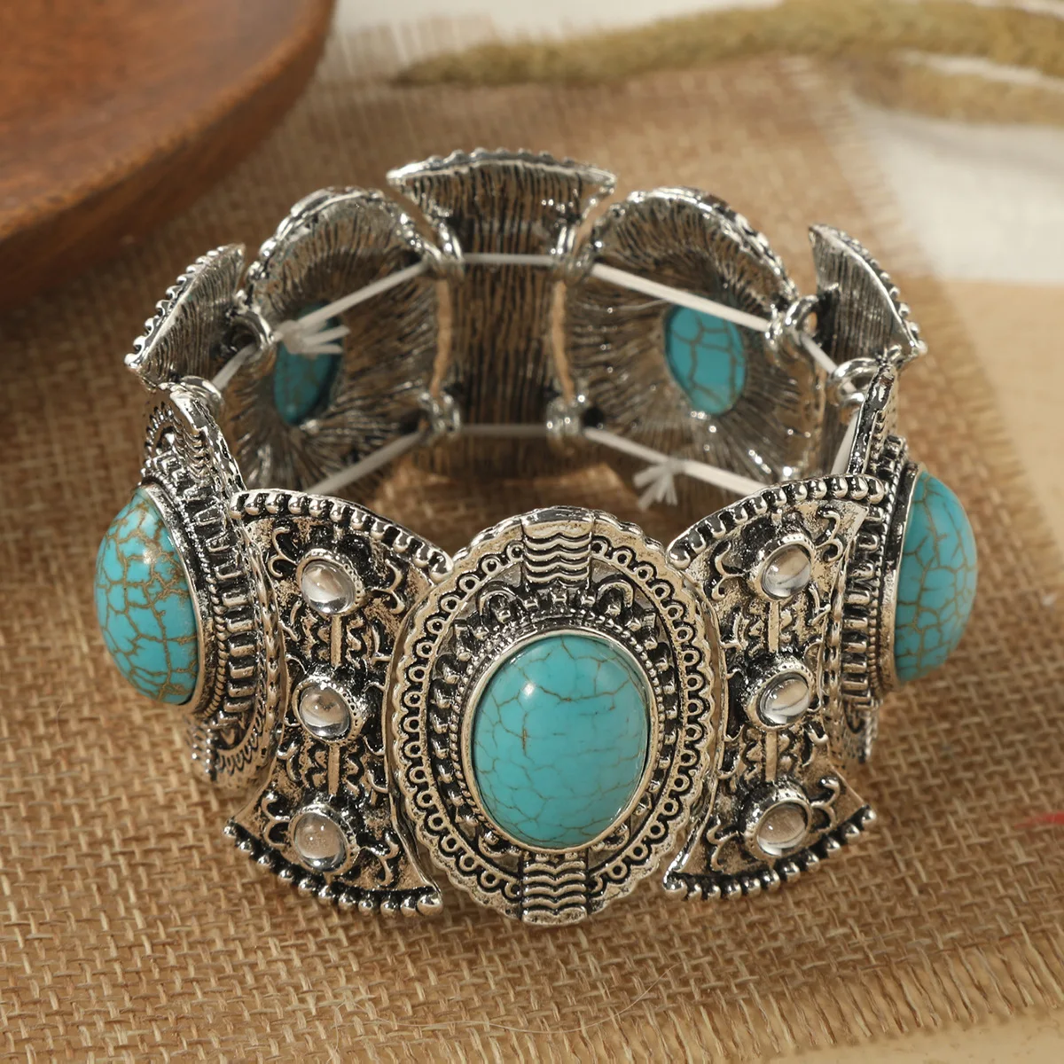 

Vintage Turquoise Natural Stone Bracelet Irregular Geometry Bangles Bracelets For Women Fashion Bohemia Jewelry Gift