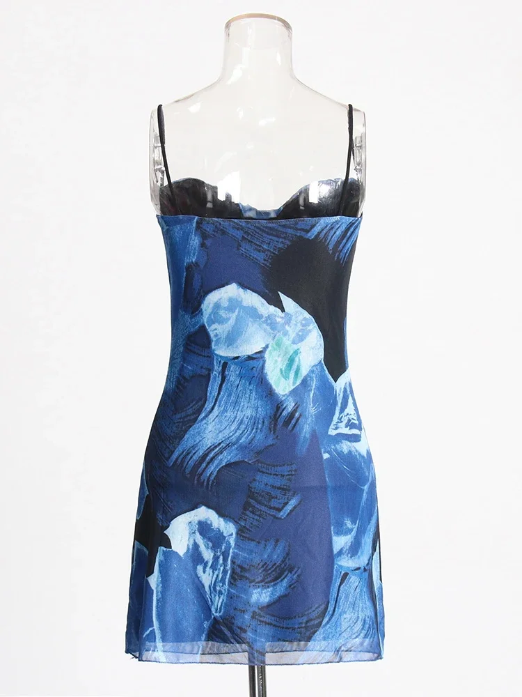 Женское мини-платье без рукавов с квадратным вырезом и открытой спиной