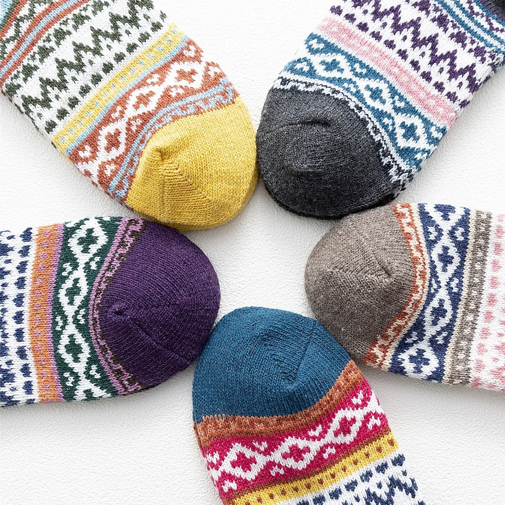 5 Pairs High Quality Autumn and Winter Women's Rabbit Wool Socks Super Thick Warm Cashmere Cruciate Flower Women Socks
