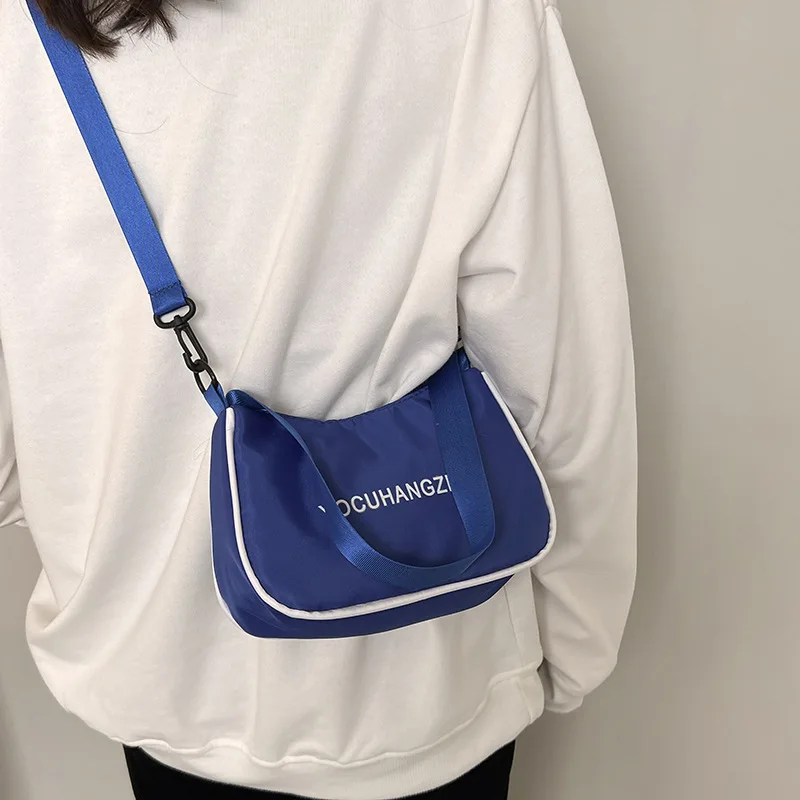 

Nylon Handbags Unisex 2022 Spring New Fashion Shoulder Crossbody Bag Casual Simple Large Capacity Dumpling Bag