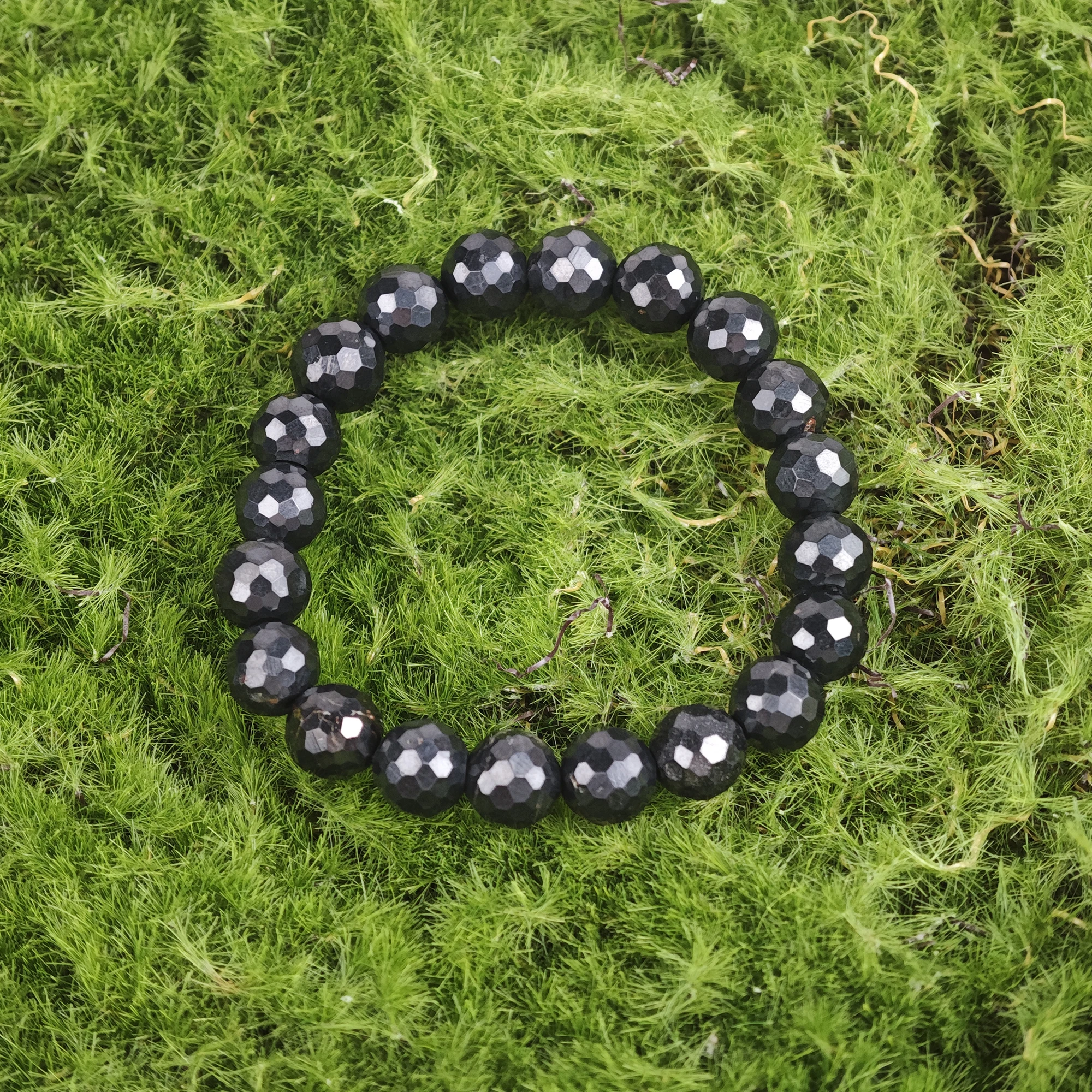 Черный стрейчевый браслет Shungite-граненые бусины ручной работы для медитации
