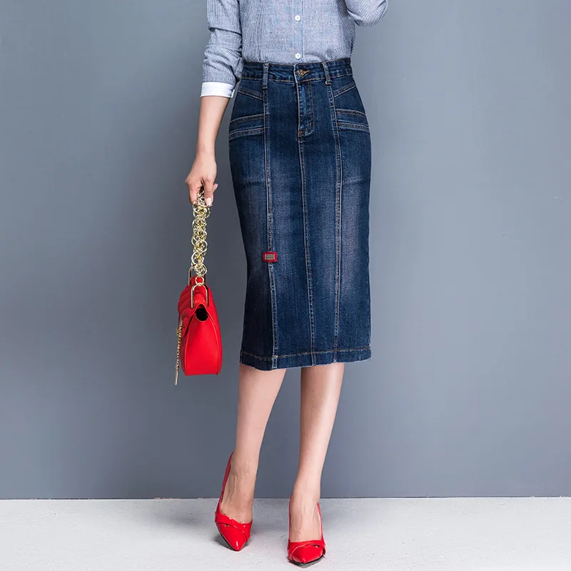 Женская джинсовая юбка с разрезом трапециевидная из денима на весну и лето 2022 |