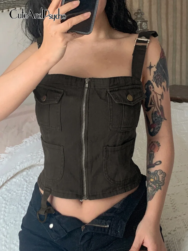 

Женская джинсовая майка на молнии, с карманами