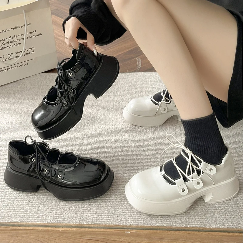 

Туфли женские на платформе в японском стиле, Повседневная Уличная обувь на плоской металлической подошве, лоферы в Стиле Лолита, 2022