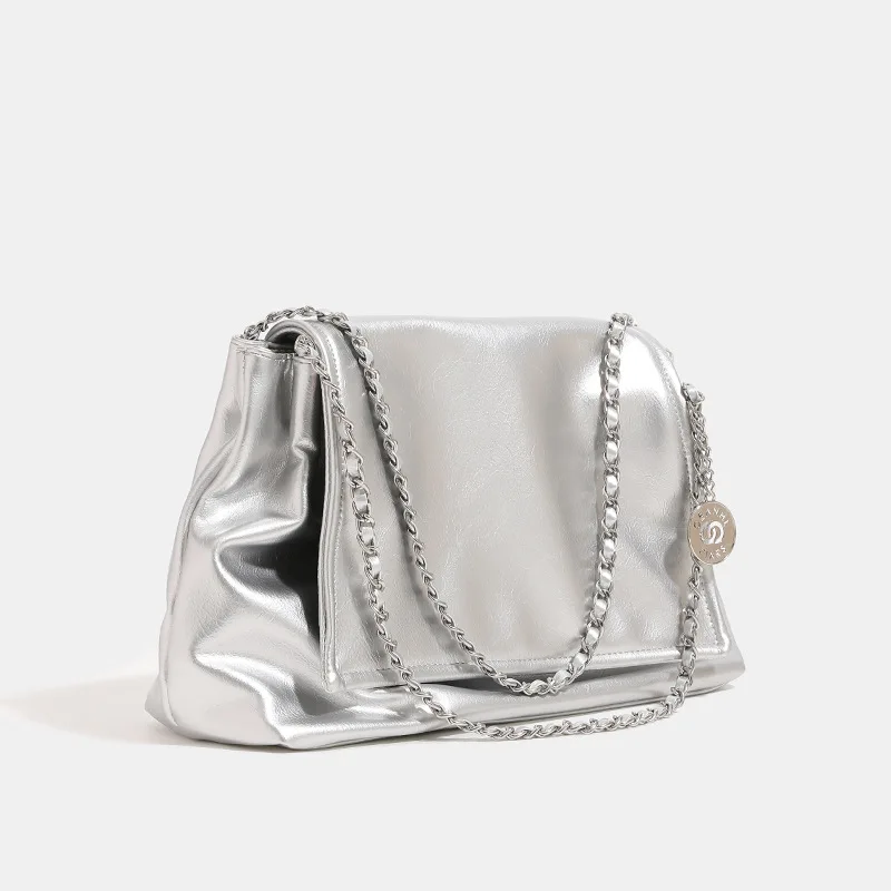 Серебристые Большие Портативные дизайнерские сумки на плечо с цепочкой мягкие