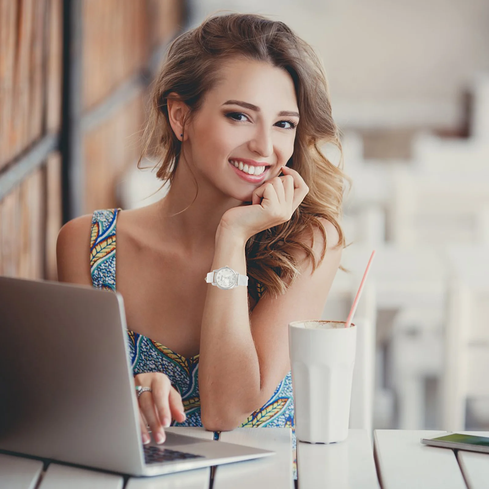 Кварцевые часы для офиса женские подарки нежные декоративные наручные из