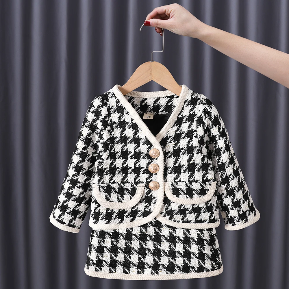 Одежда для маленьких девочек черно-белый комплект в клетку пальто из 90% хлопка с