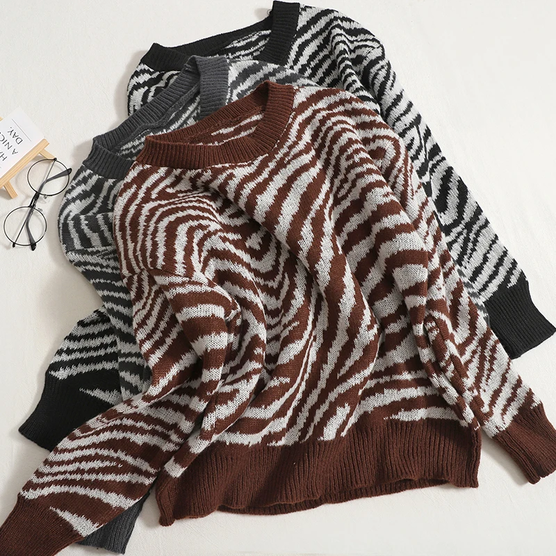 

Hikigawa Chic Fashion Women Zebra Stripe Sweater Autumn Casual Loose O Neck Long Sleeve Outwear Knitted Pullover Coat Top Mujer