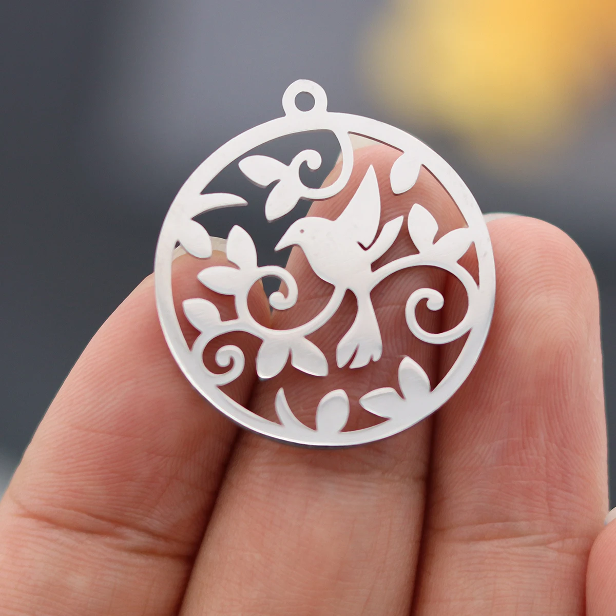 3 шт. изысканные филигранные Летающие птицы листья круглые полые подвески