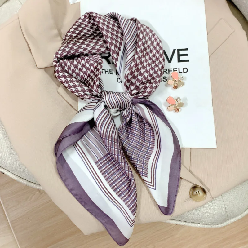 

2022 Geometric Pattern Silk imitation New Decorative Collarbone Scarf Fashion Retro Small Scarf Female Hair Band Binding Bag