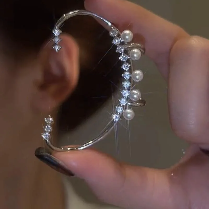 

сережки женские серьги тренд 2023 тренд новинка серьги для подростков украшениКорейские серьги-клипсы с искусственным жемчугом без пирсинга для женщин, сверкающие циркониевые серьги-клипсы для ушей, свадебные украшения