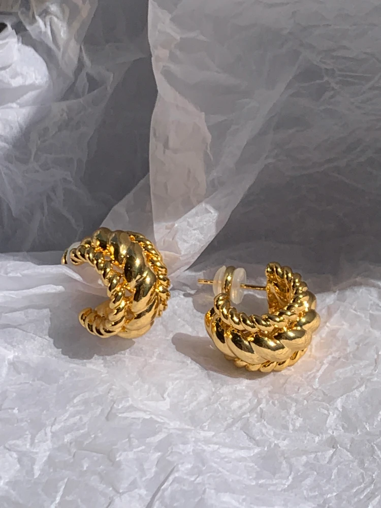 

Brass With 18K Twist CC Hoop Earrings Women Jewelry Punk Party T Show Gown Runway Trendy Korean Japan Israel Style INS