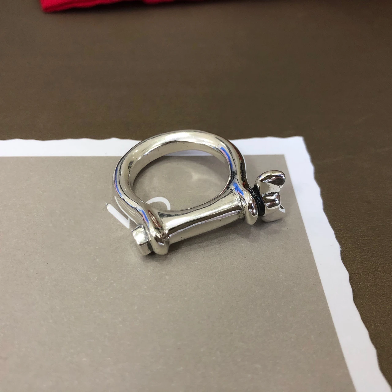 

2022 New Edition UNO DE 50 Trendy Silver Plated 14k Yellow Gold Charm Ring Niche Jewelry Gift