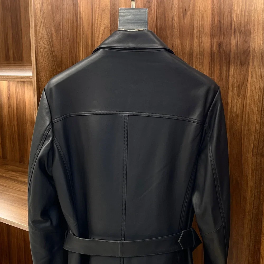 Рисунок 6 - Длинный кожаный тренчкот с поясом