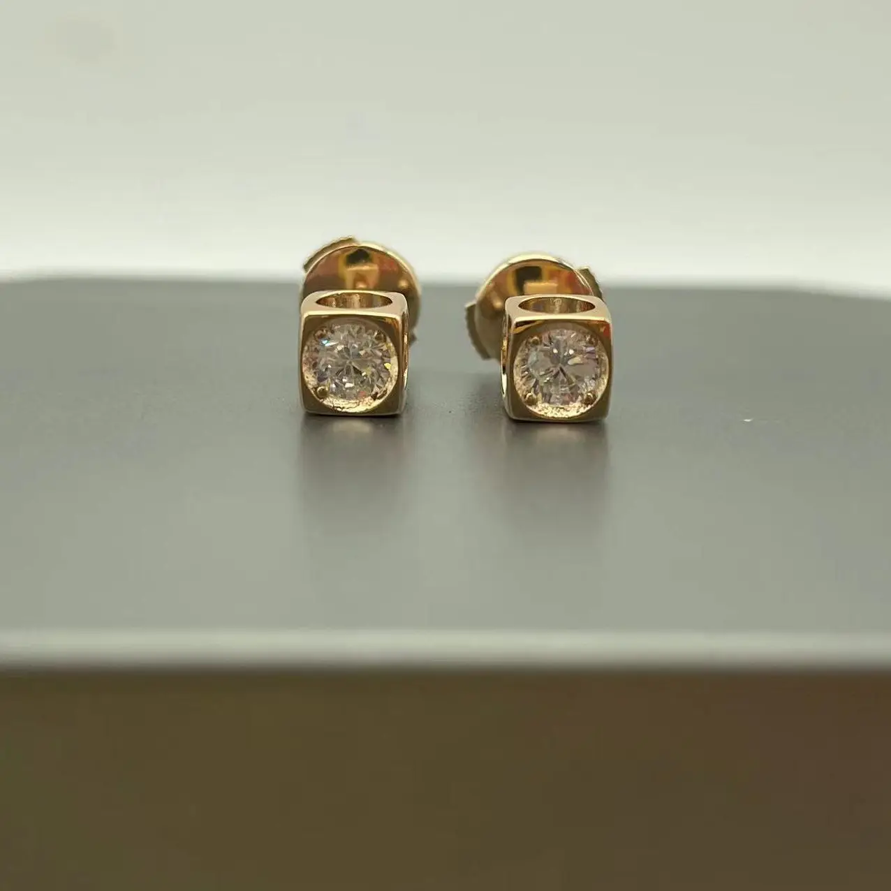 Роскошные бриллиантовые серьги серии LE CUBE Diamond, ювелирные изделия Делюкс, золотые серьги из серебра 925 пробы, французская Парижская нишевая модель, бесплатная доставка