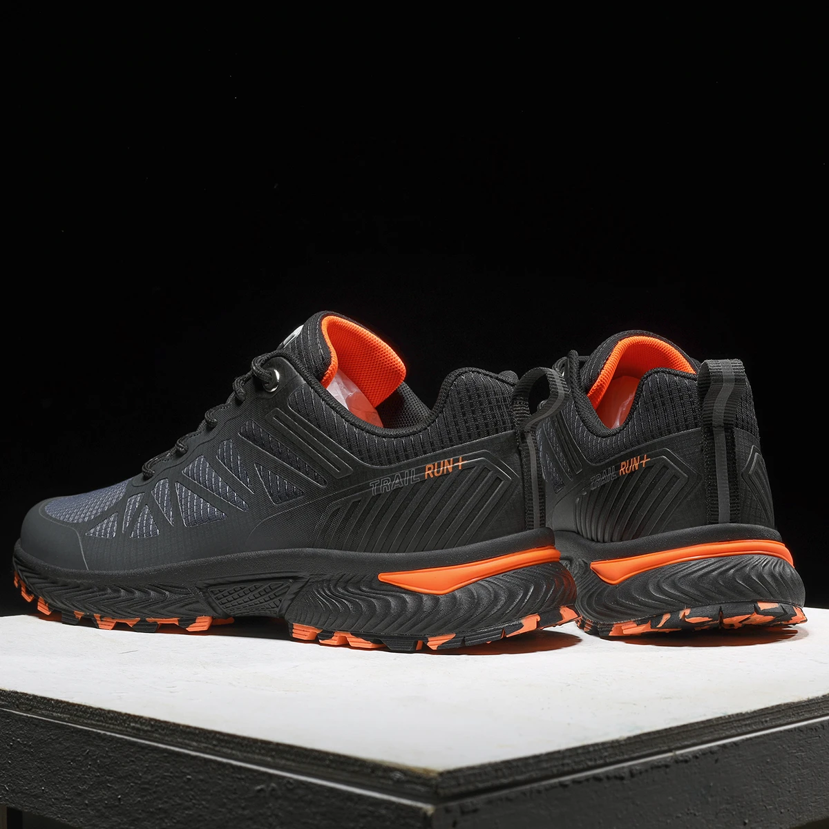 SALUDAS Professional Hiking Shoes Men Trail Running Shoes Breathable Non-Slip Sneakers Outdoor Hiking Travel Shoes Sports Shoes