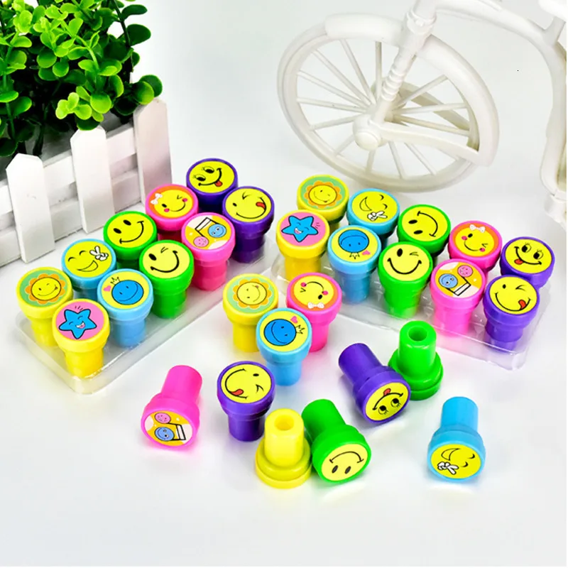 

10pcs/Set Cartoon Smiley Face Kids Seal Children Toy Stamps for Scrapbooking Stamper DIY Painting Photo Album Rubber Stamp