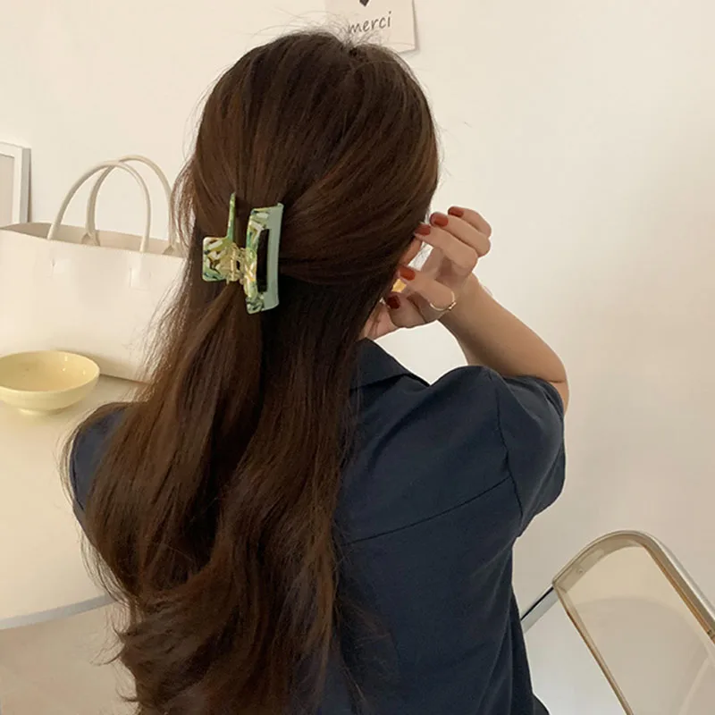 

Geometric Acetate Hair Claws Square Acrylic Hairpins Hair Clamps For Women Leopard Grain Hair Crabs Clip Hair Accessories