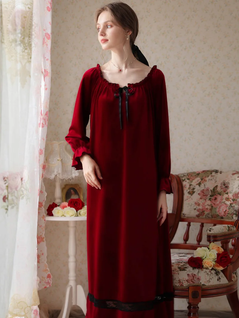 Women Vintage Velvet Long Nightdress Autumn Winter Velour Robe Sleepwear Princess Nightwear Victorian Princess Nightgowns