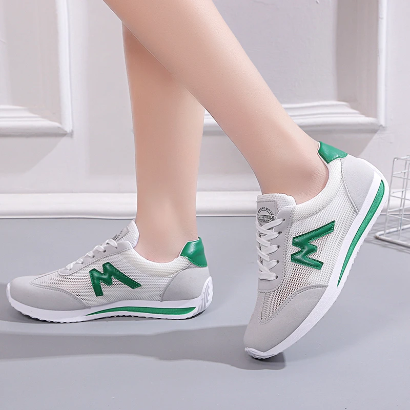 Летние сочетающиеся цвета модные удобные легкие повседневные кроссовки для бега