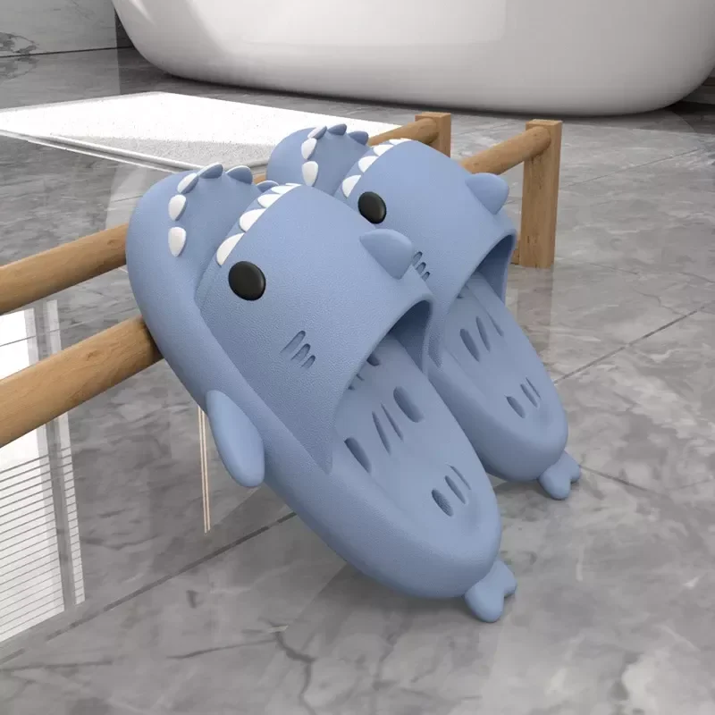 

2022New 46 47 4cm Thick Sole Bath Shark Slippers Man Women 2022 Summer Antiskid Hollow Out Home Indoor Household Man Slippers